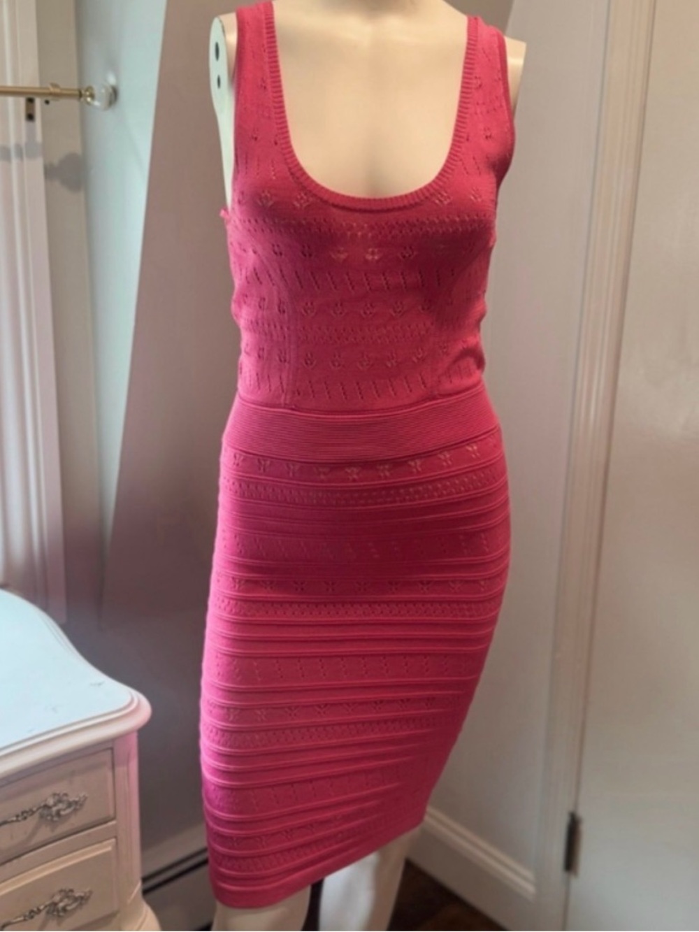 French Connection Pink Pointelle Knit Bodycon Midi Dress |‎ US 6